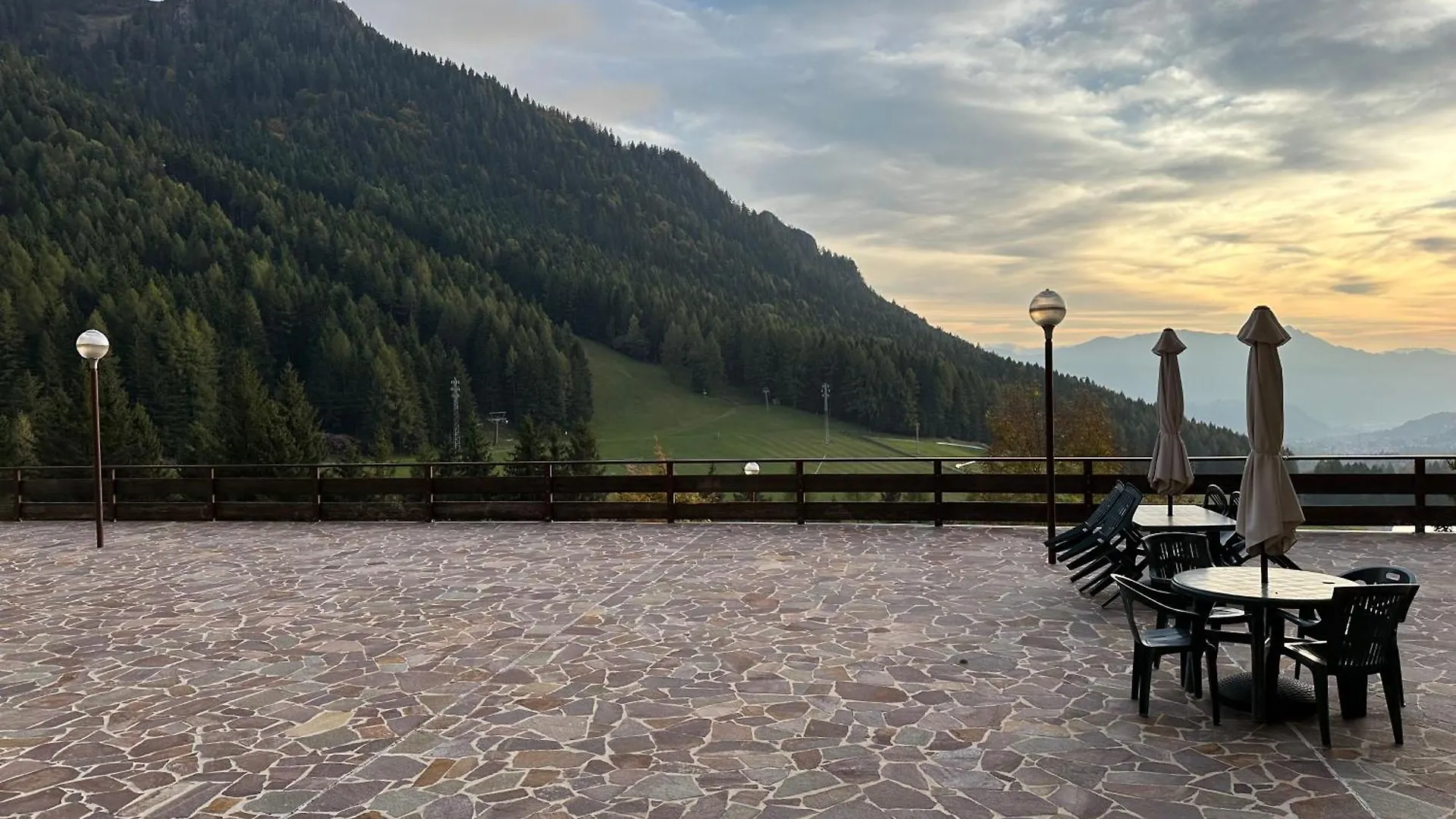Casa Del Tramonto-Golden House Apartman Dosso