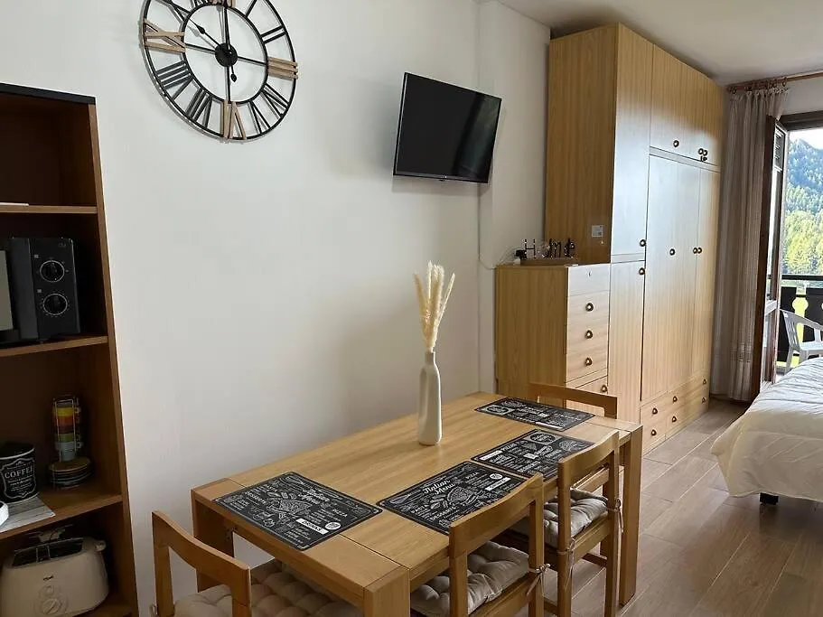 Casa Del Tramonto-Golden House Apartman Dosso  0*, Dosso (Bergamo)